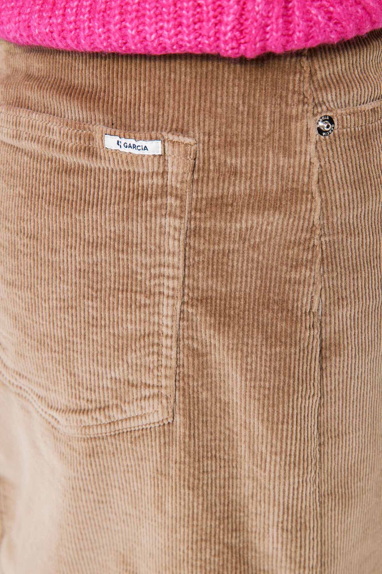 v40320-3509-flatshots-detail-2000-2c5e8842